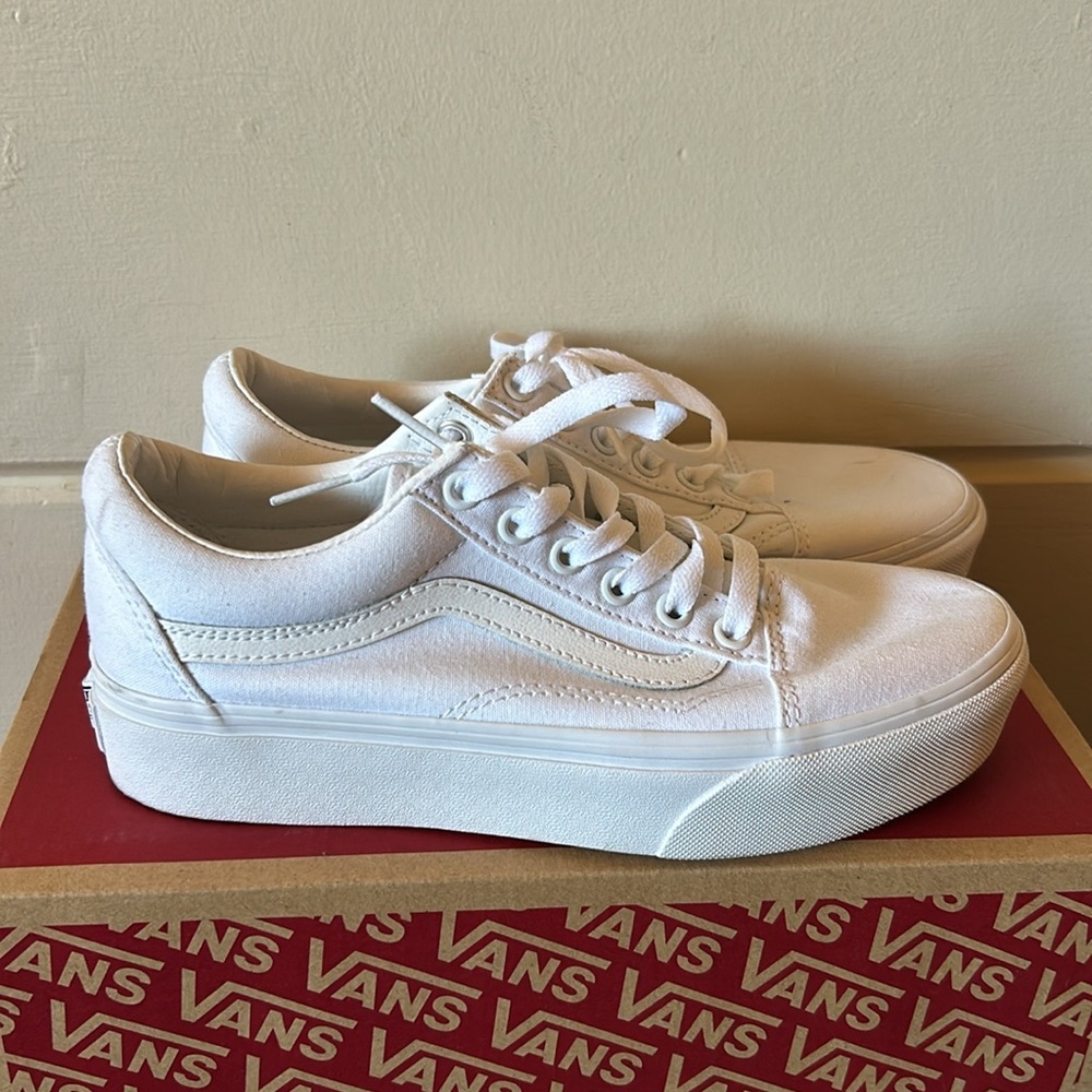 Vans Old Skool Platform – True White – Size 7